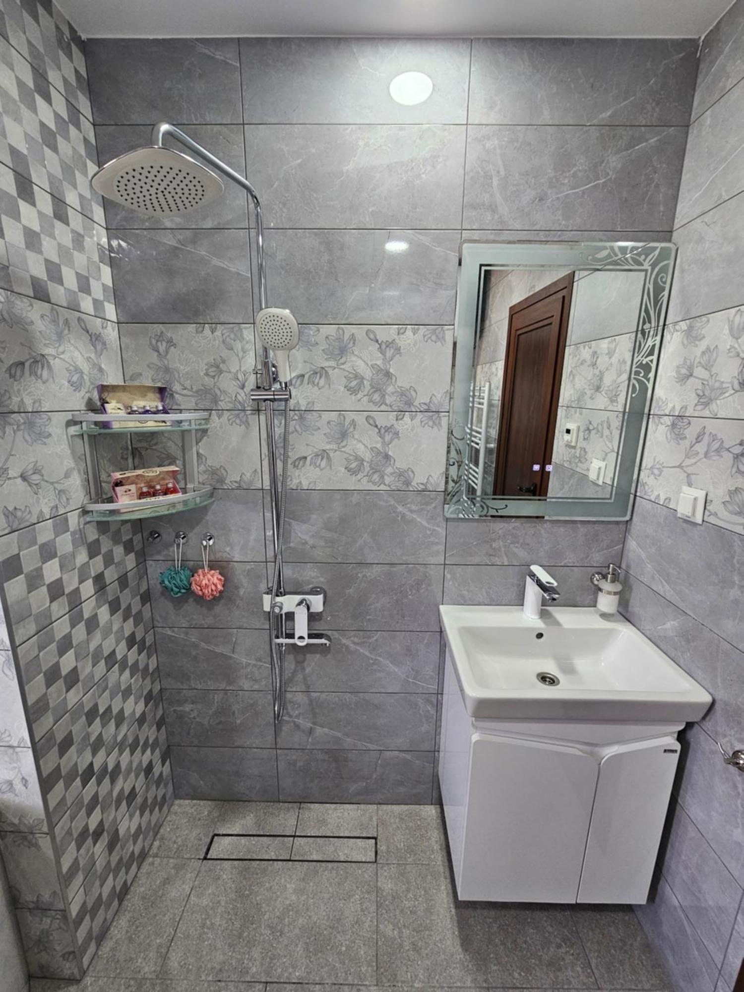 Апартамент Бела / Apartment Bela Raduil Luaran gambar