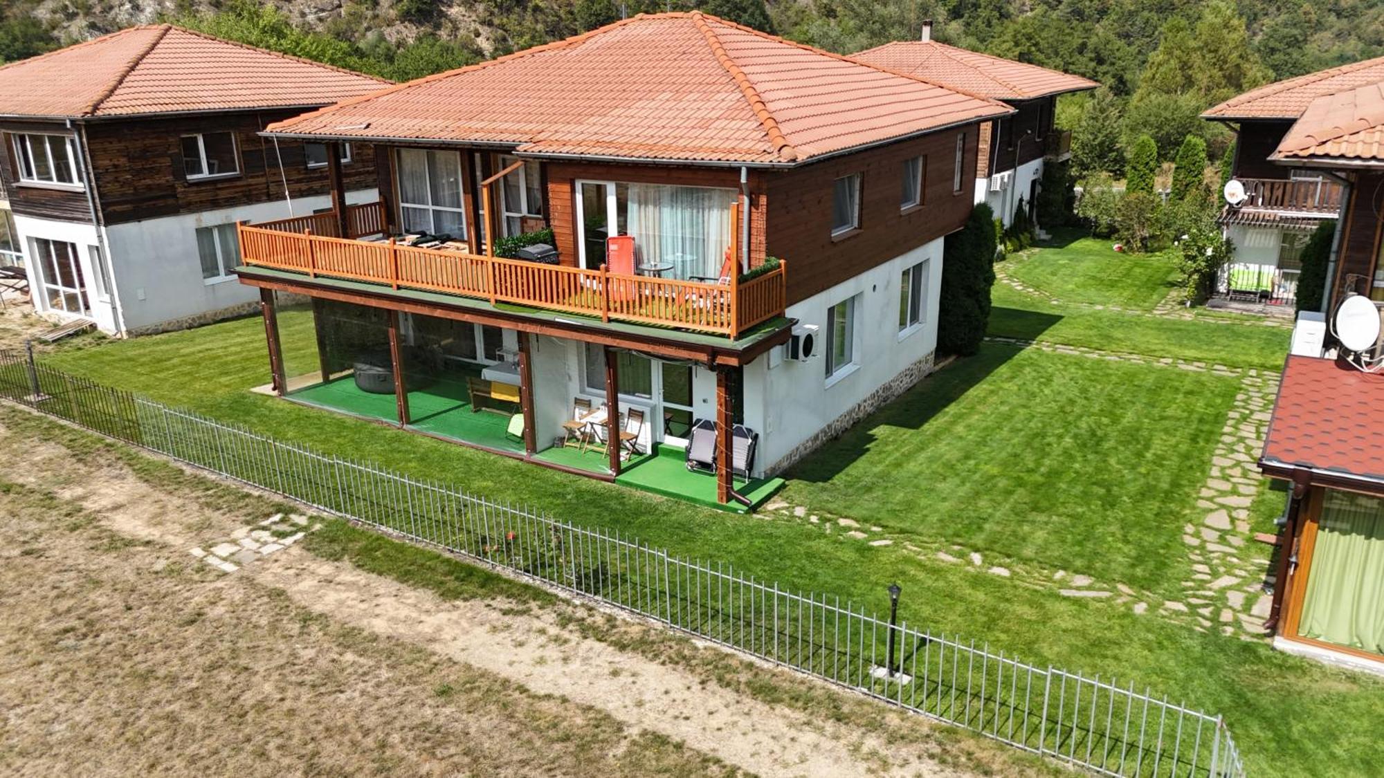 Апартамент Бела / Apartment Bela Raduil Luaran gambar